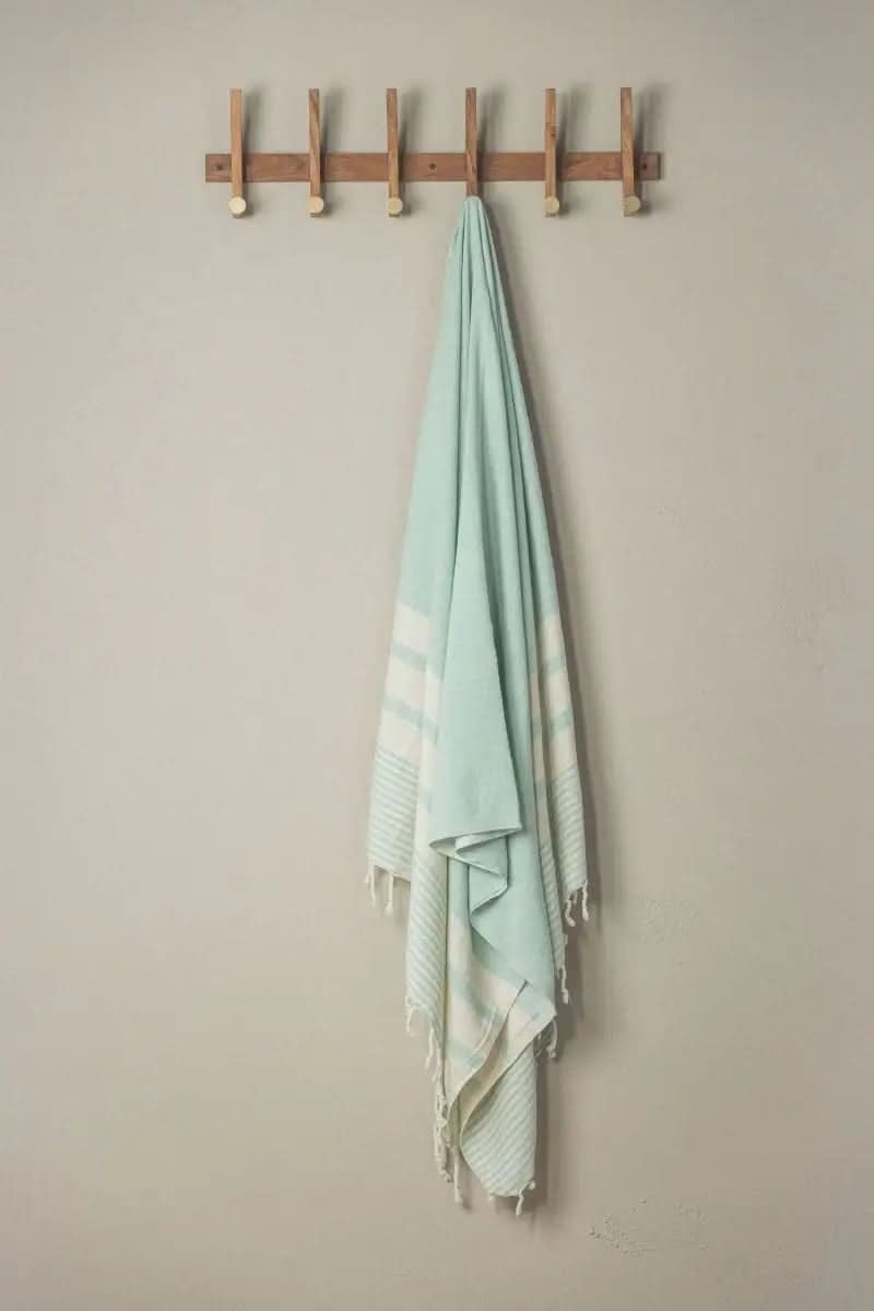 Essential Stripe Turkish Towels – Beautiful, Versatile, and Quick-Drying - SwagglyLife Home & Fashion