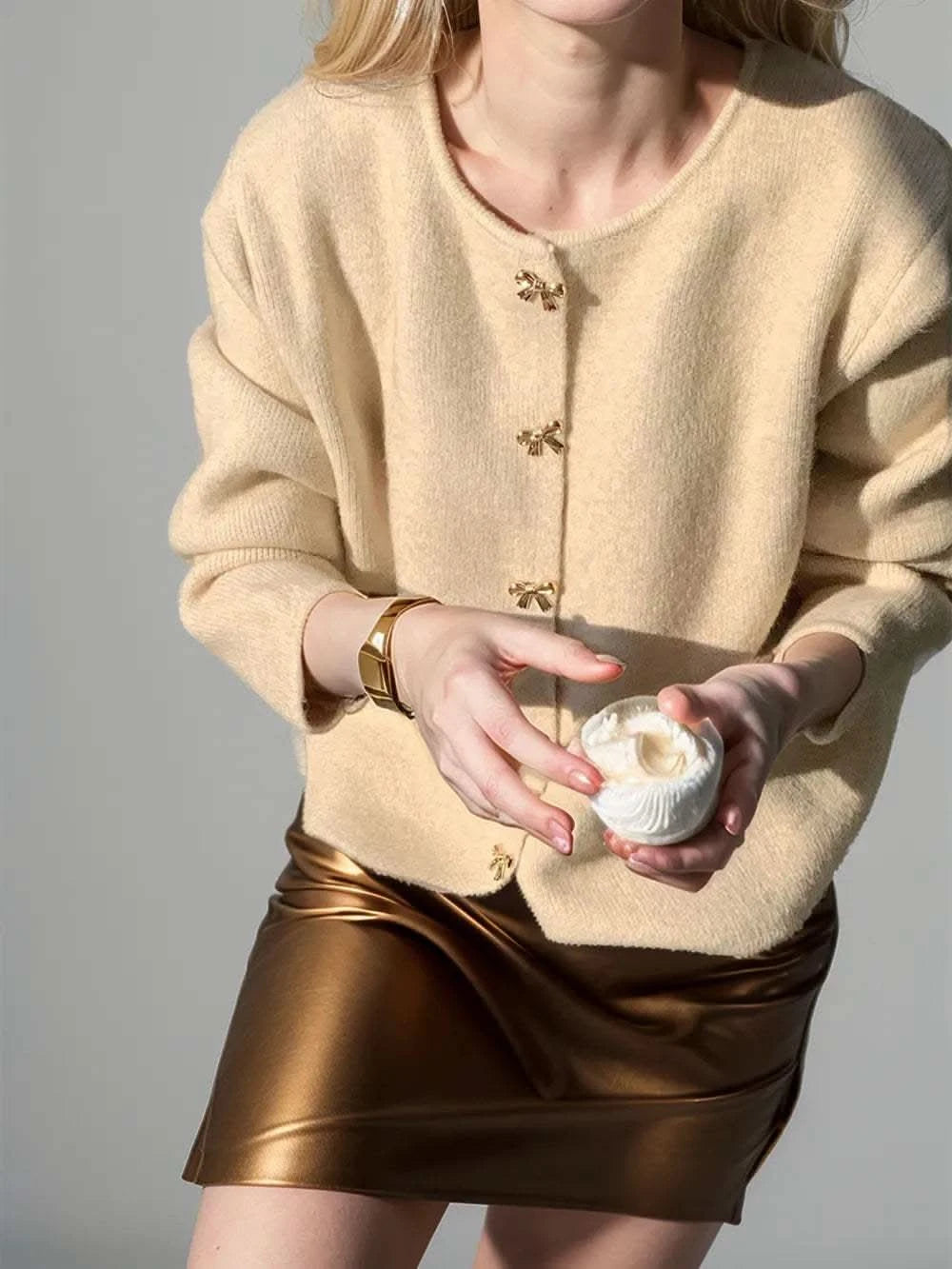 f05e6639-5a56-4b10-a7d9-03374ff26d5d-Max f05e6639-5a56-4b10-a7d9-03374ff26d5d-Max