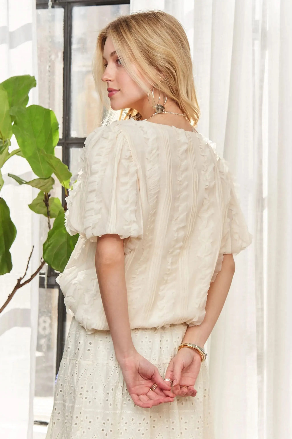 ADORA Solid Puff Sleeves Knit Top - SwagglyLife Home & Fashion