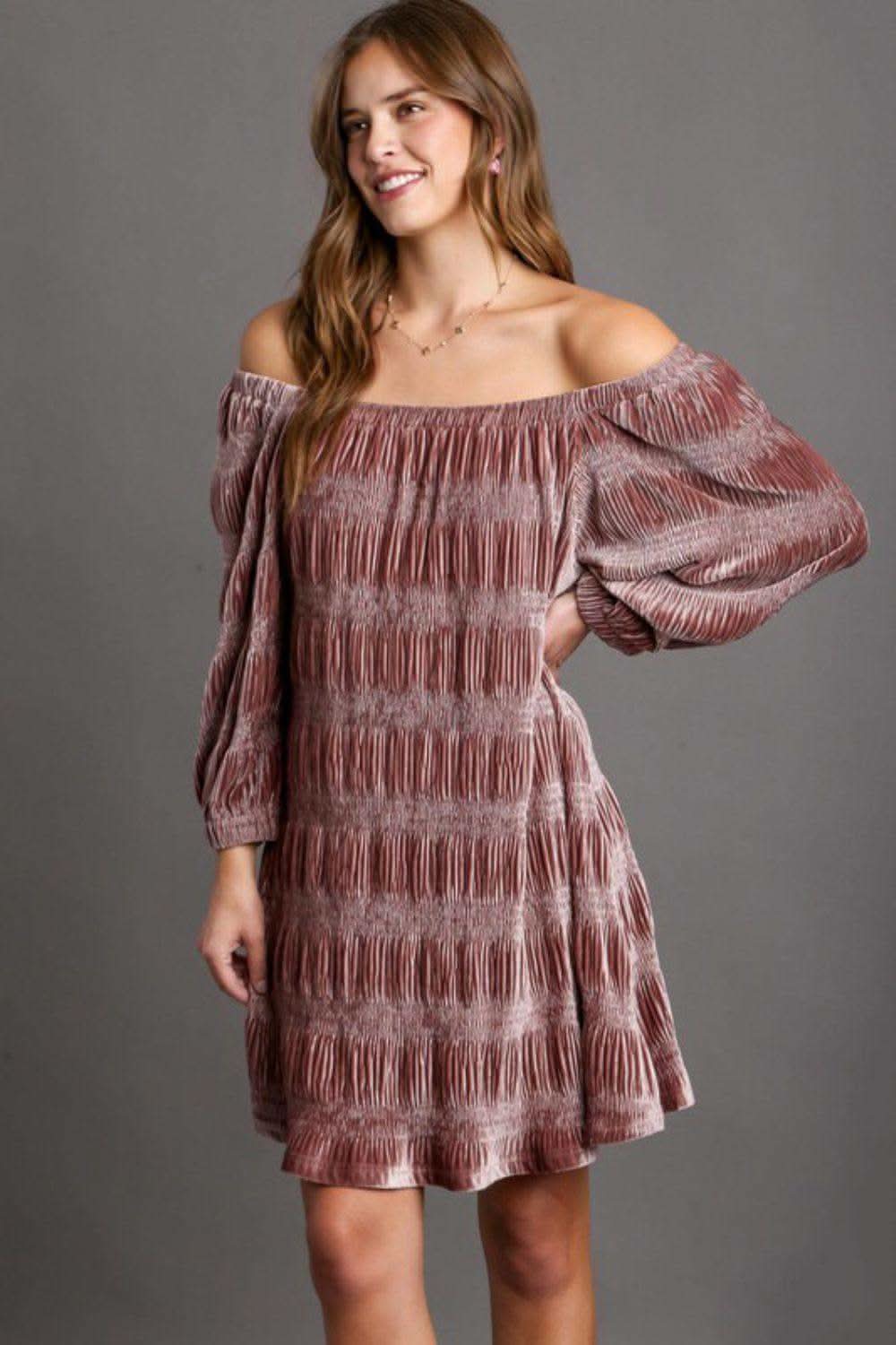 Umgee Off-Shoulder Balloon Sleeve Velvet Mini Dress in Dusty Pink - Dresses photo
