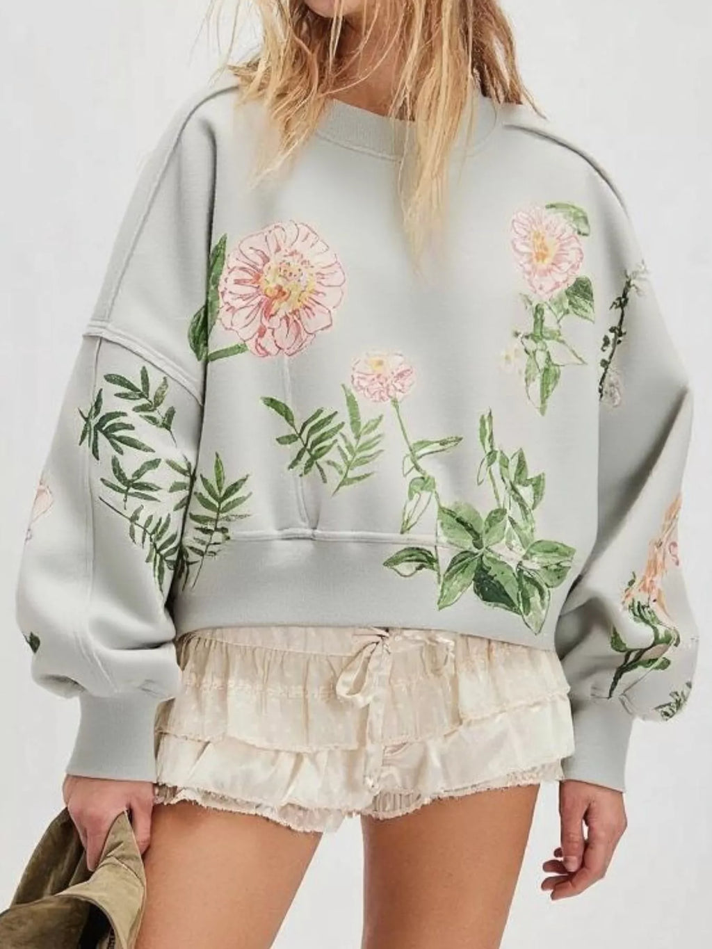 Printed Round Neck Dropped Shoulder Sweatshirt in Floral - photo