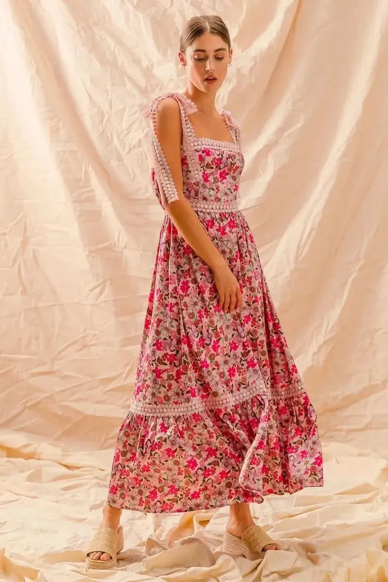 SO ME Floral Maxi Dress With Ribbon Tie Lace Strap in - photo