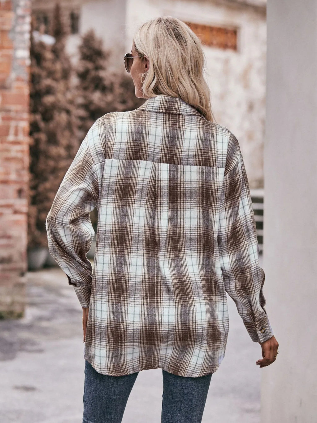 Plaid Button-Down Long Sleeve Shirt in - photo