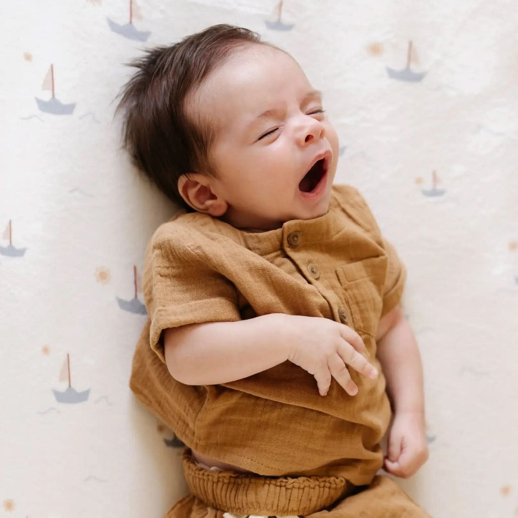 Saranoni Minky Stretch Luxe Swaddle/Blanket in Sail Boat - photo