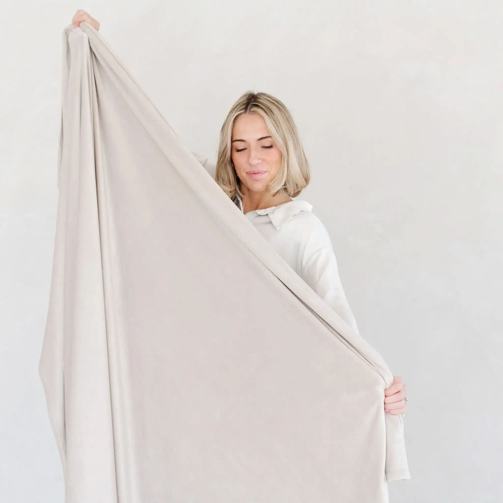 MINKY STRETCH THROW BLANKETS - SwagglyLife Home & Fashion