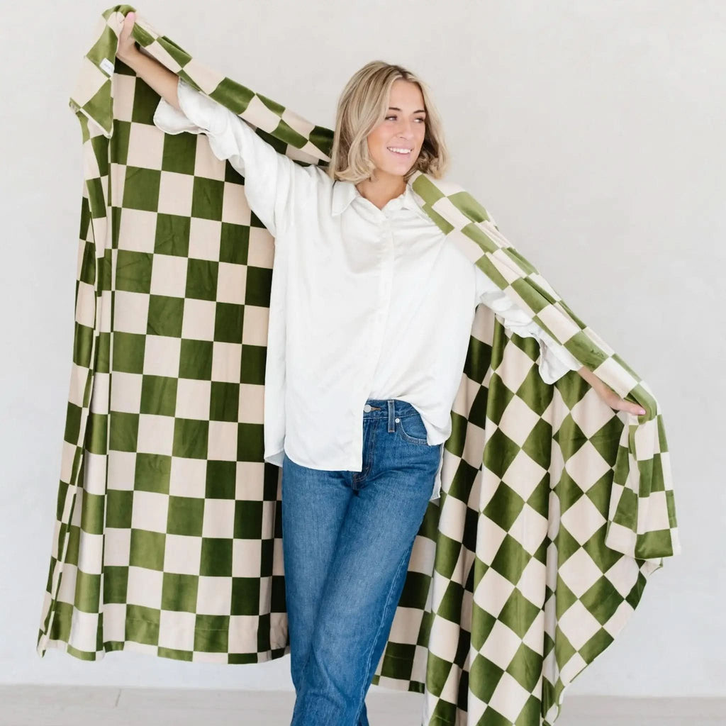 Saranoni Minky Stretch XL Throw Blankets - SwagglyLife Home & Fashion