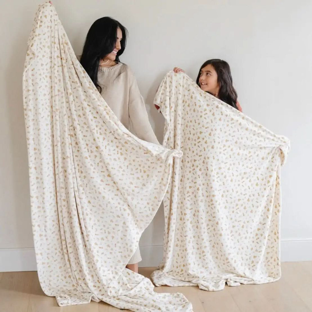 Saranoni Minky Stretch XL Throw Blankets - SwagglyLife Home & Fashion