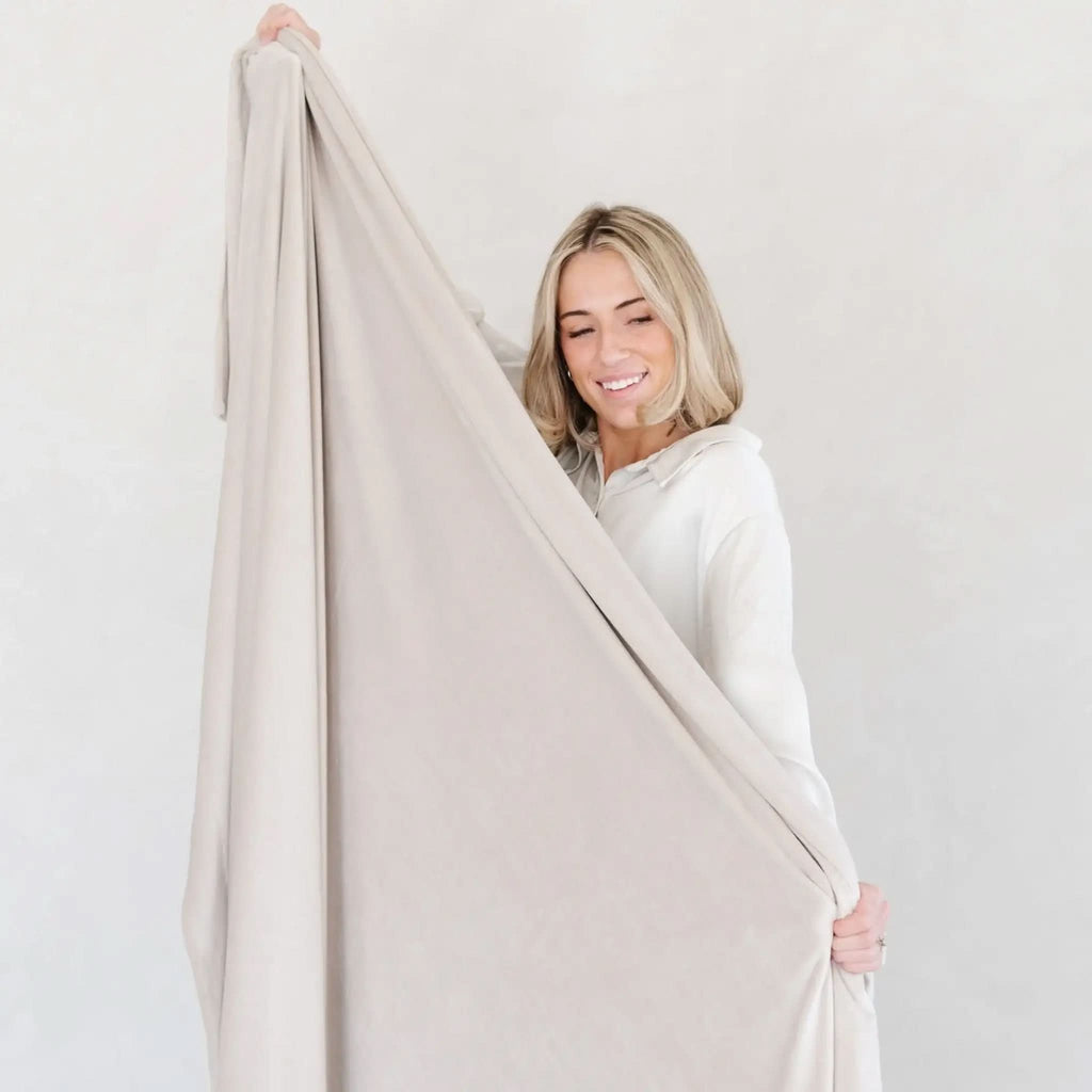 Saranoni Minky Stretch XL Throw Blankets - SwagglyLife Home & Fashion