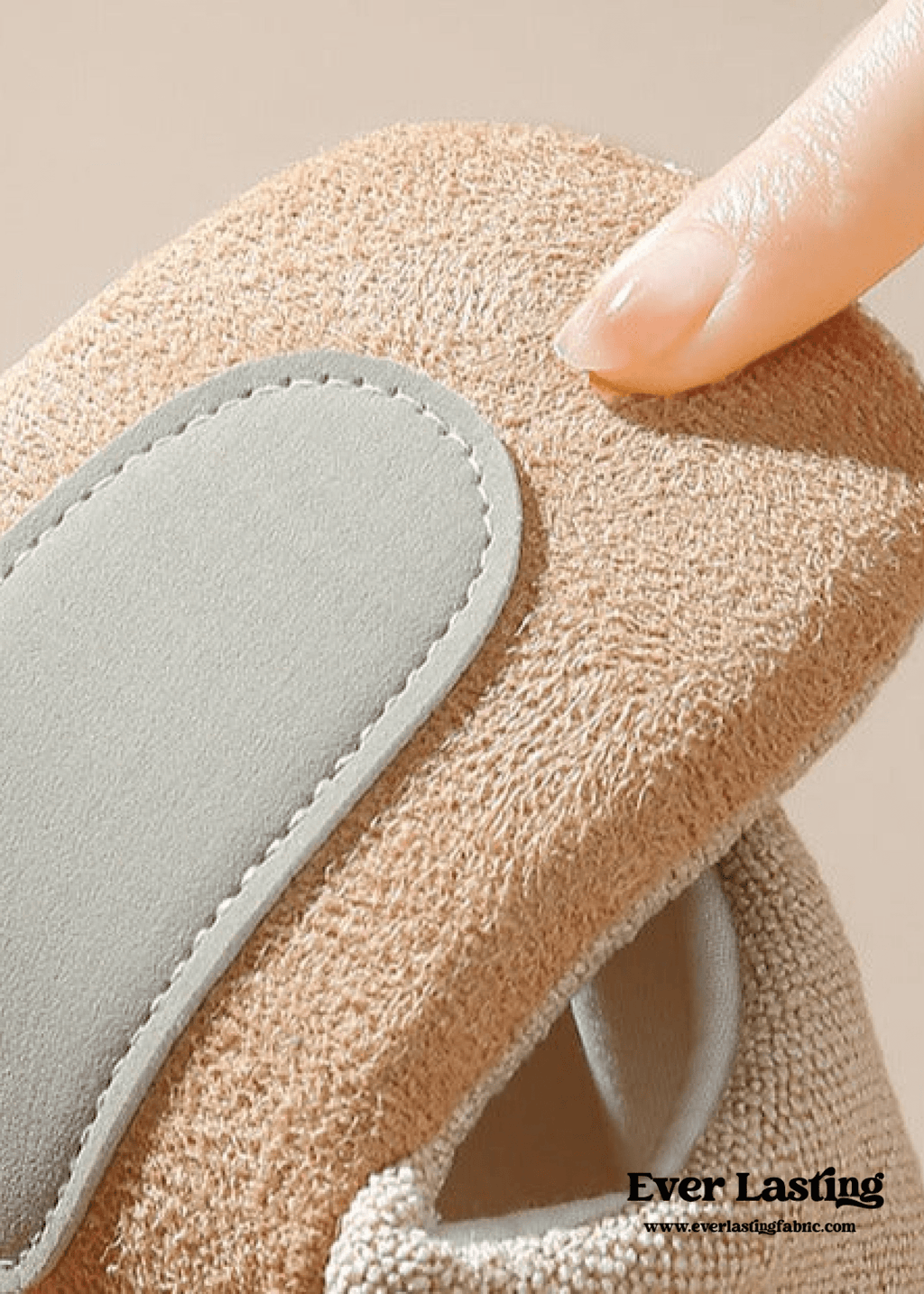 Modern House Slipper / White in - Slipper photo