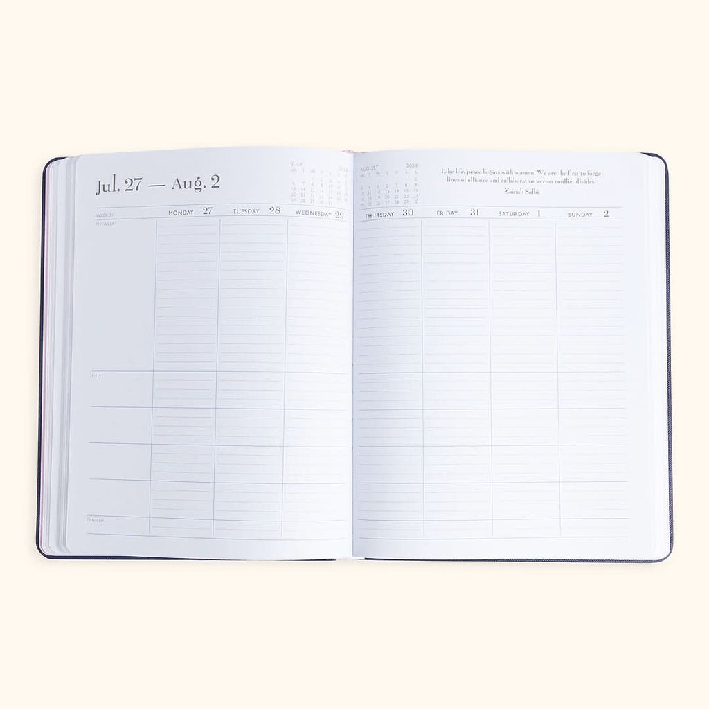 Mom Agenda Desktop 12-Month Planner 2026 in - retail photo