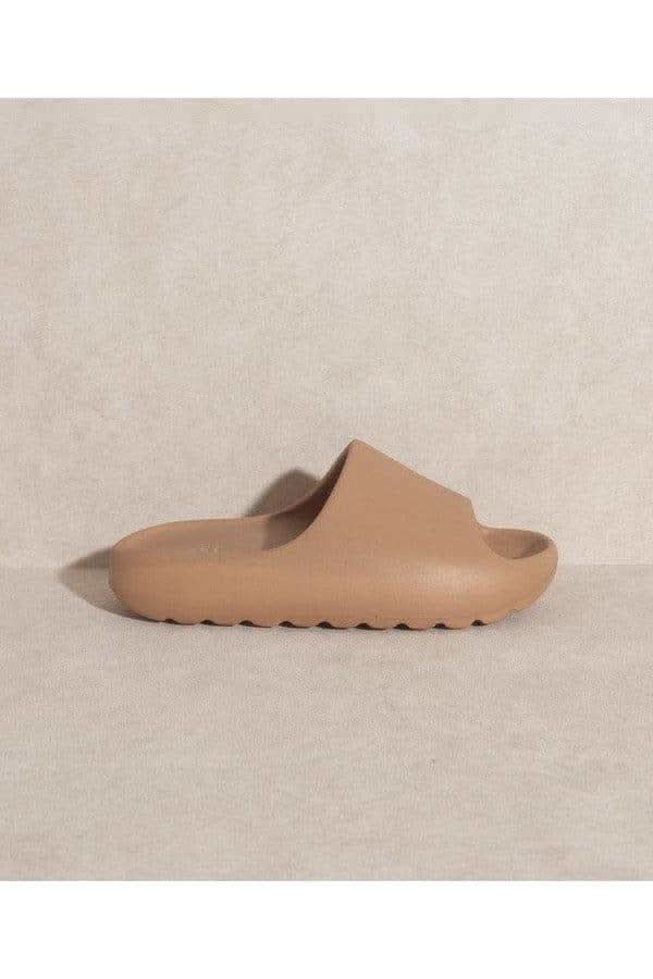 OASIS SOCIETY Wyatt Comfort Slides in - Shoes photo