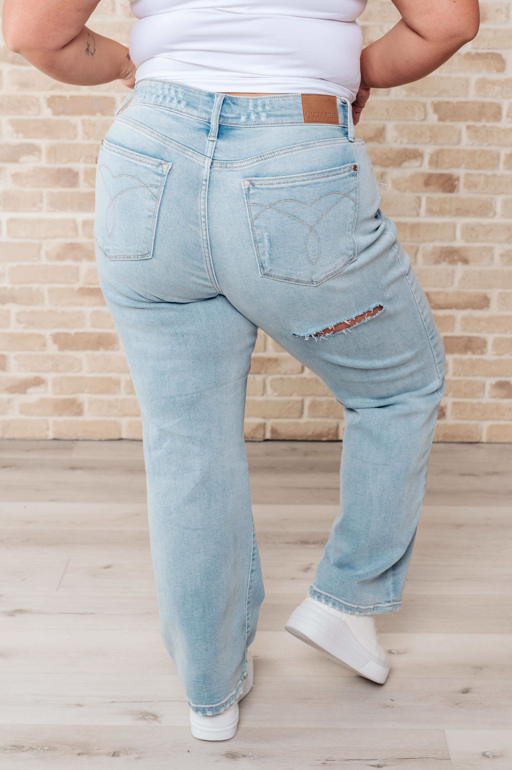 Parker High Rise 90's Straight Jeans in - Womens photo