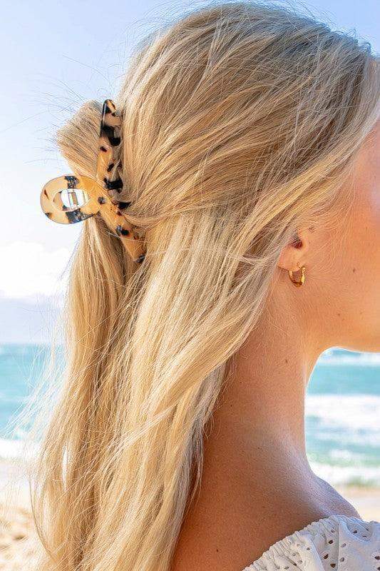 Resin Loop Claw Clip - SwagglyLife Home & Fashion