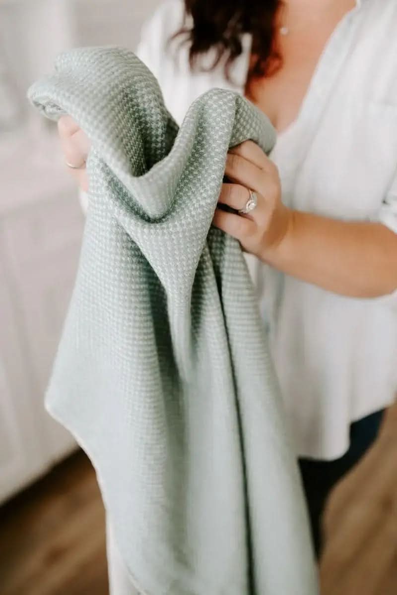 Waffle Weave Turkish Bath Towel – 40”x70” Organic Cotton, Soft & Absorbent - SwagglyLife Home & Fashion