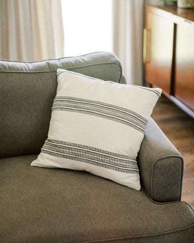 18" Aden Throw Pillow - SwagglyLife Home & Fashion 18" Aden Throw Pillow - SwagglyLife Home & Fashion