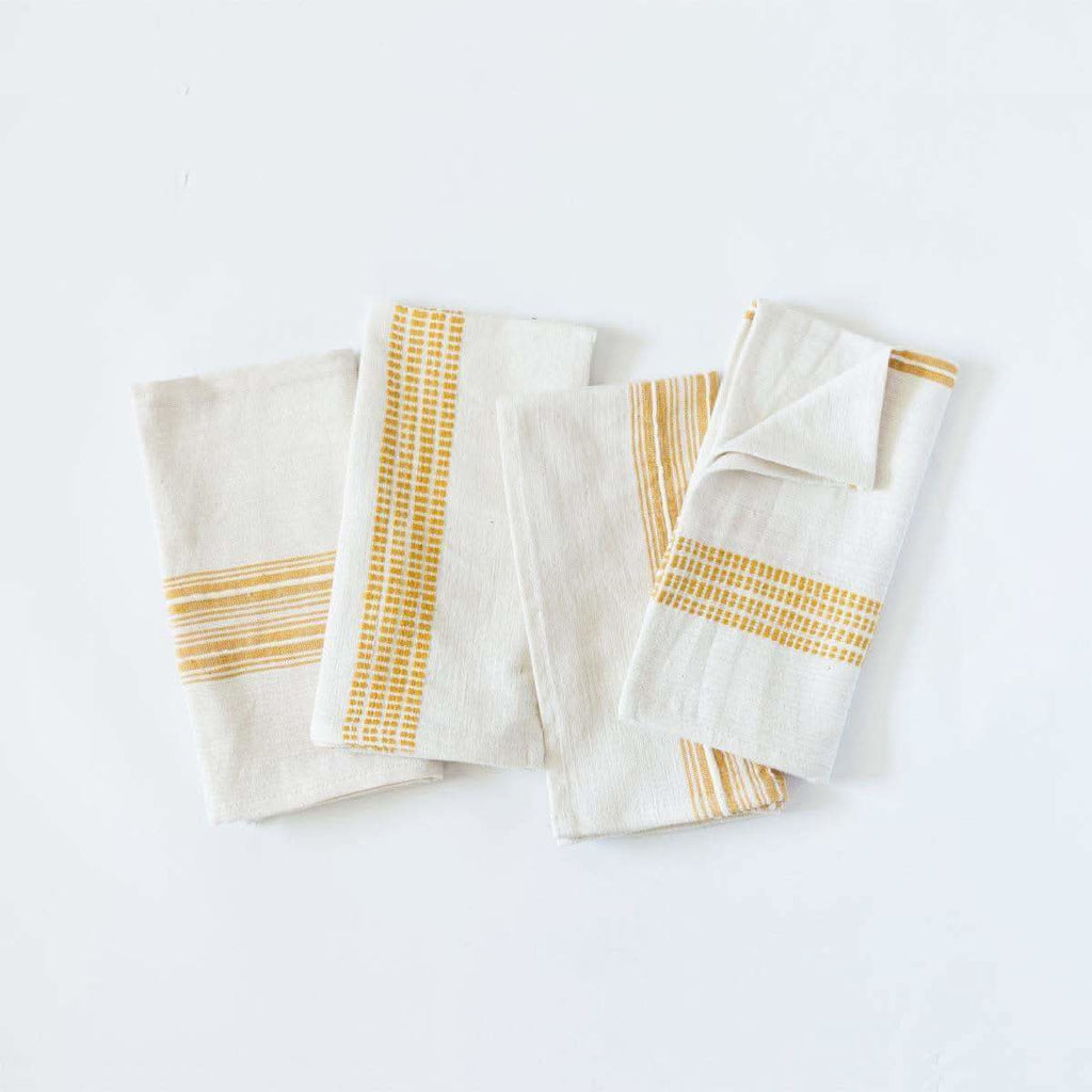 Aden Cotton Dinner Napkin in Gold Set of 4 - Cloth Napkins photo