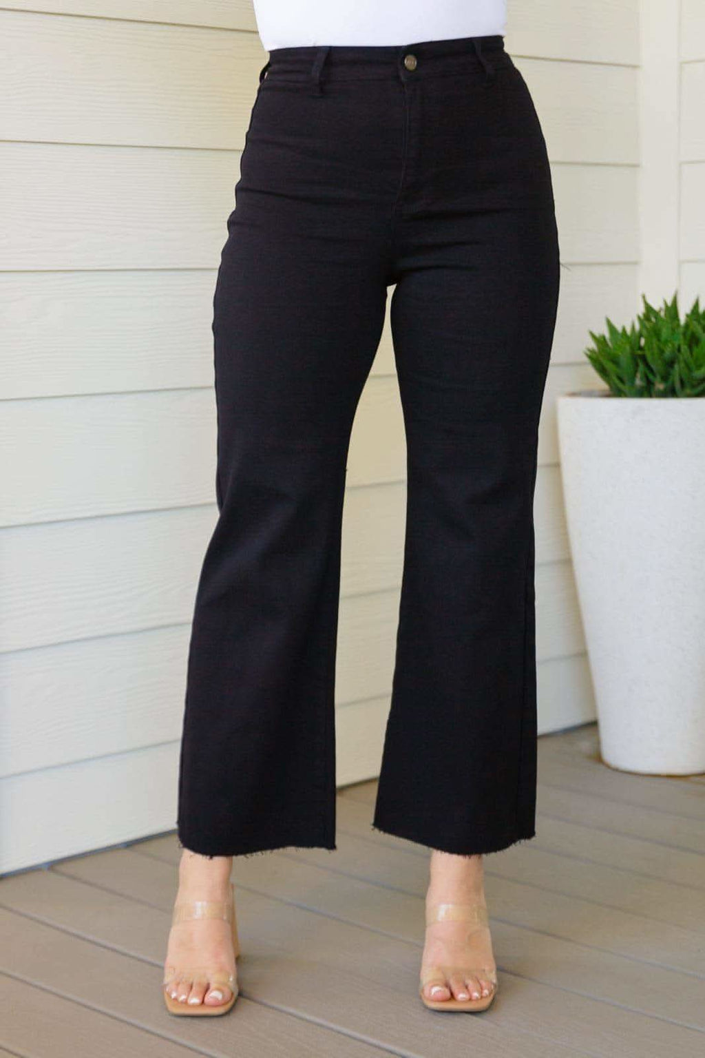 ANNIE WEAR August High Rise Wide Leg Crop Jeans in Black in - Pants photo