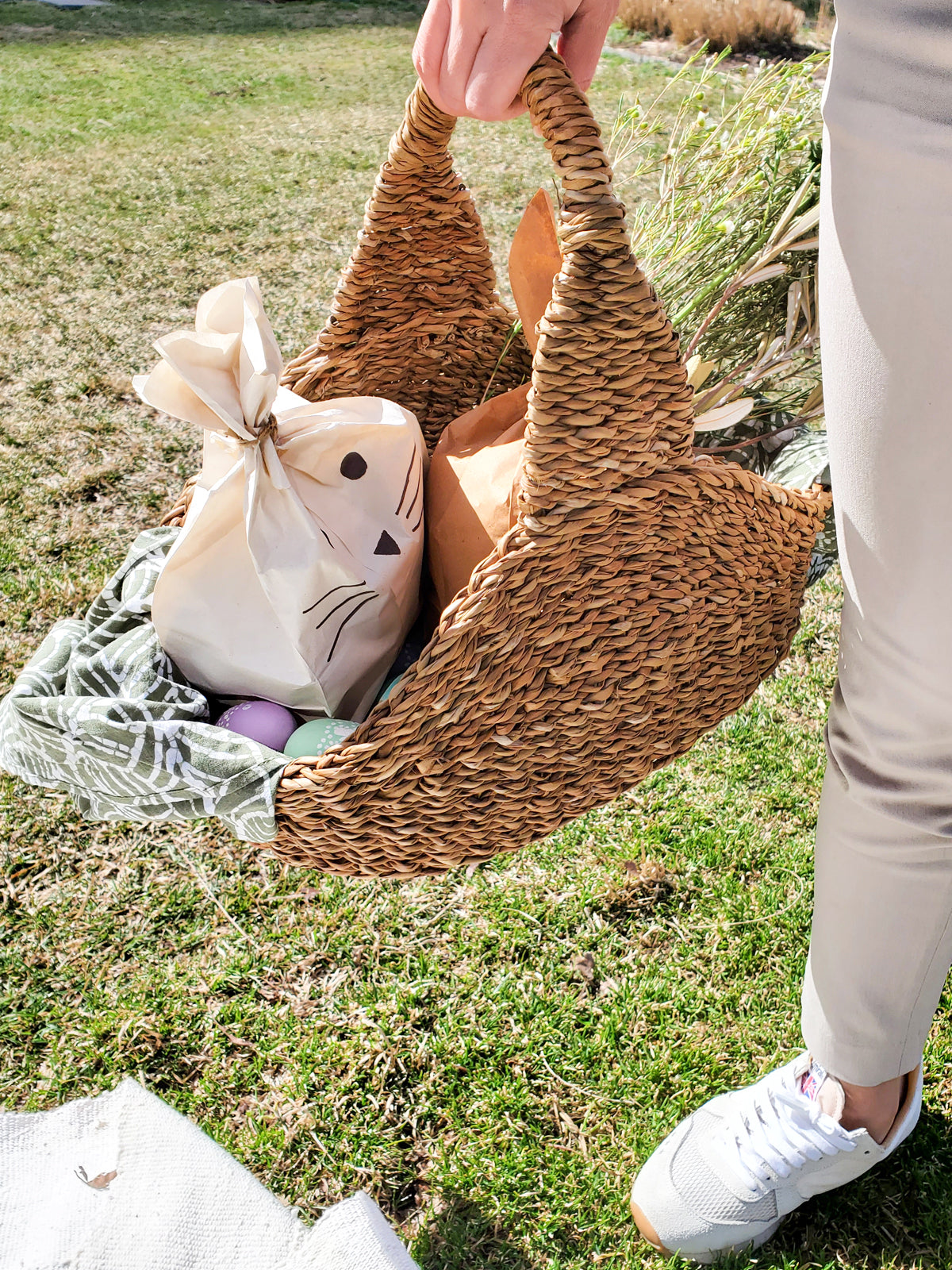 Savar Picnic Basket in - STORAGE photo