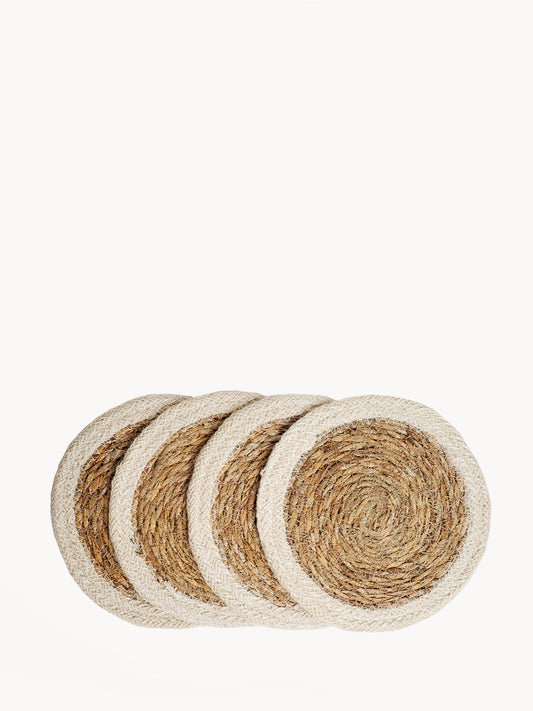 Savar Coaster Trivet (Set of 4) in - KITCHEN photo