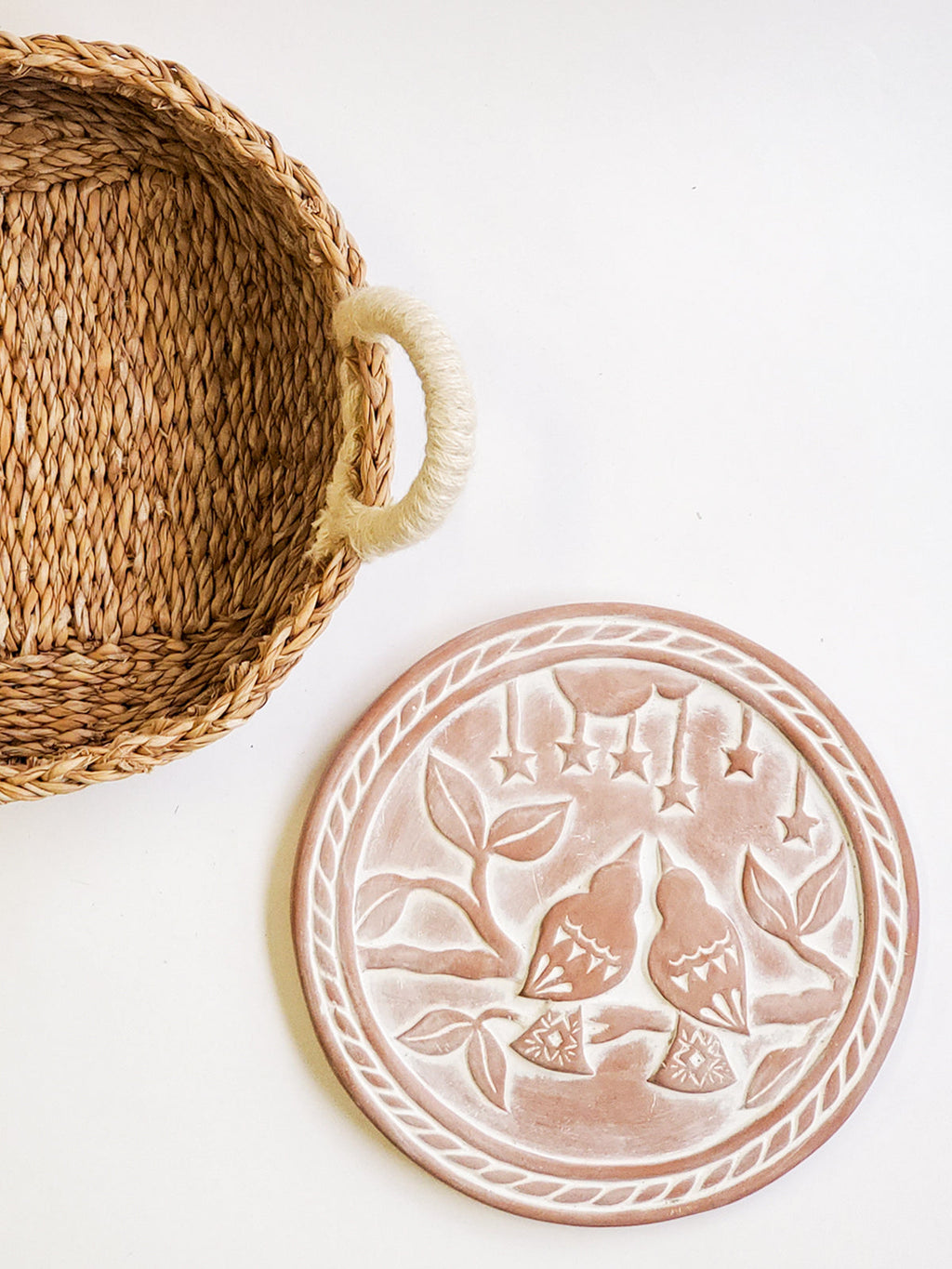 Bread Warmer & Basket - Lovebirds Round in - KITCHEN photo