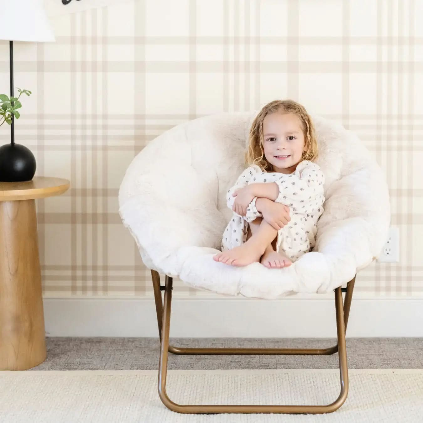 SAUCER CHAIR
