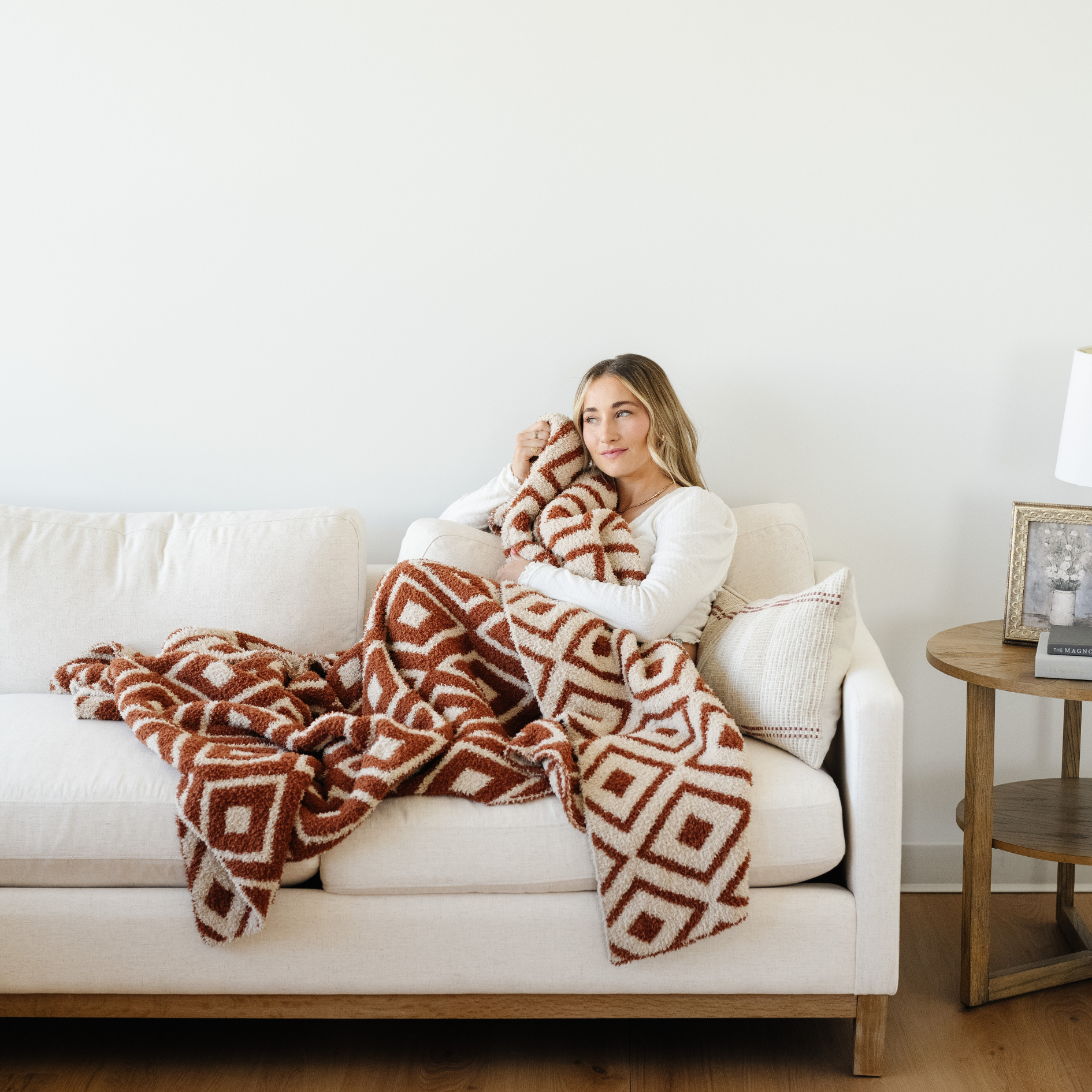 DOUBLE-LAYER BAMBONI® THROW BLANKETS in - photo