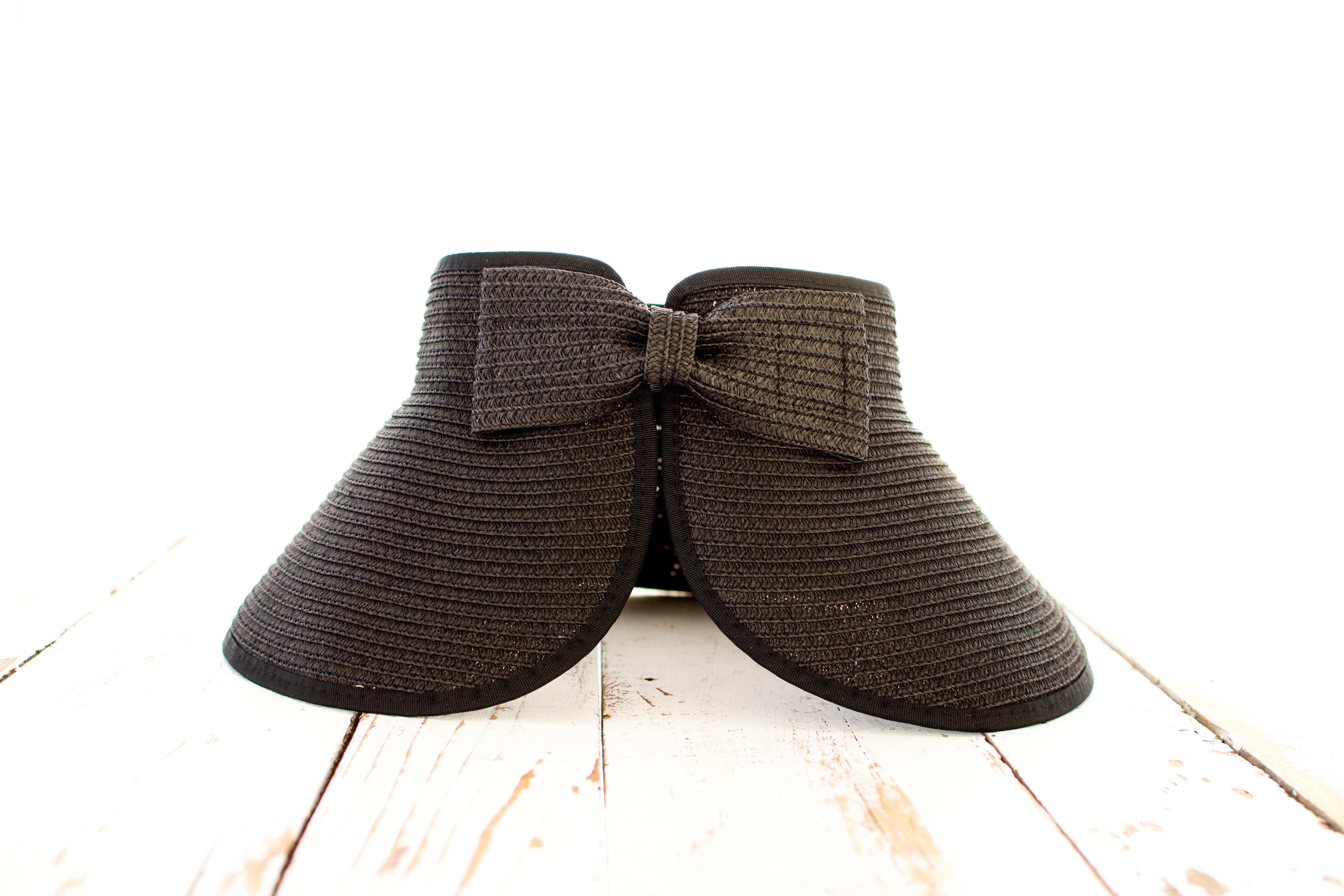 Foldable Wide Brim Bow Visor in Black - Sun Visor photo