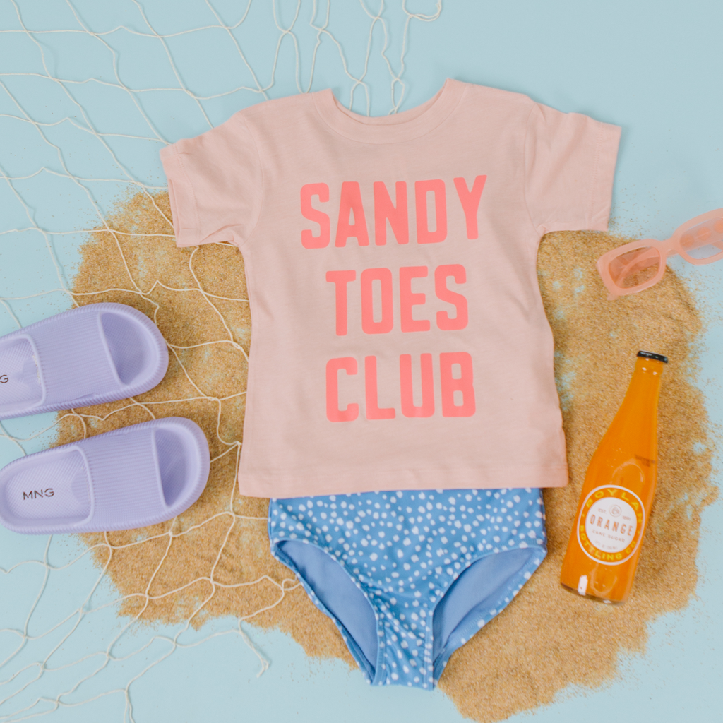 Sandy Toes Club in - photo