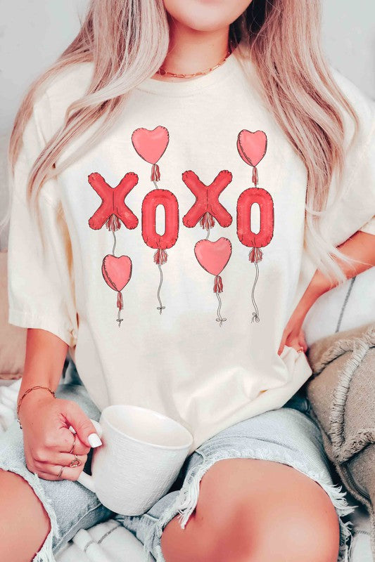 XOXO BALLOONS GRAPHIC TEE in - photo