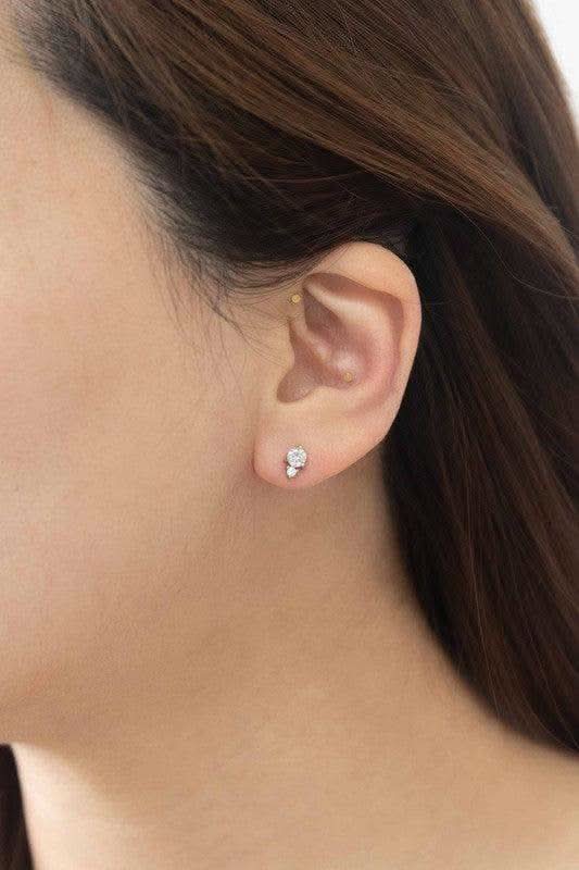 Lovoda Mini Cluster Stud Earrings in Silver OS - Earrings photo