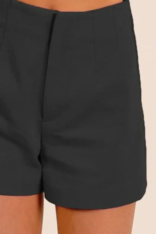 BiBi Bandless Tailored Shorts in - photo
