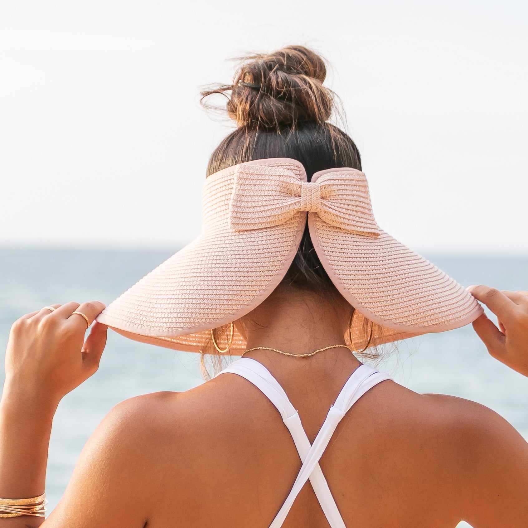 Foldable Wide Brim Bow Visor in - Sun Visor photo