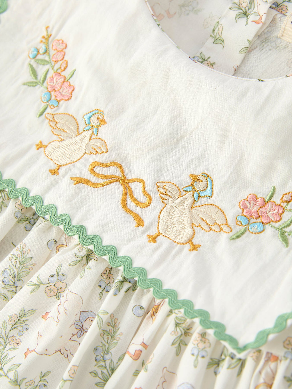Vintage Floral Duck Embroidery Spring Girl Dress -