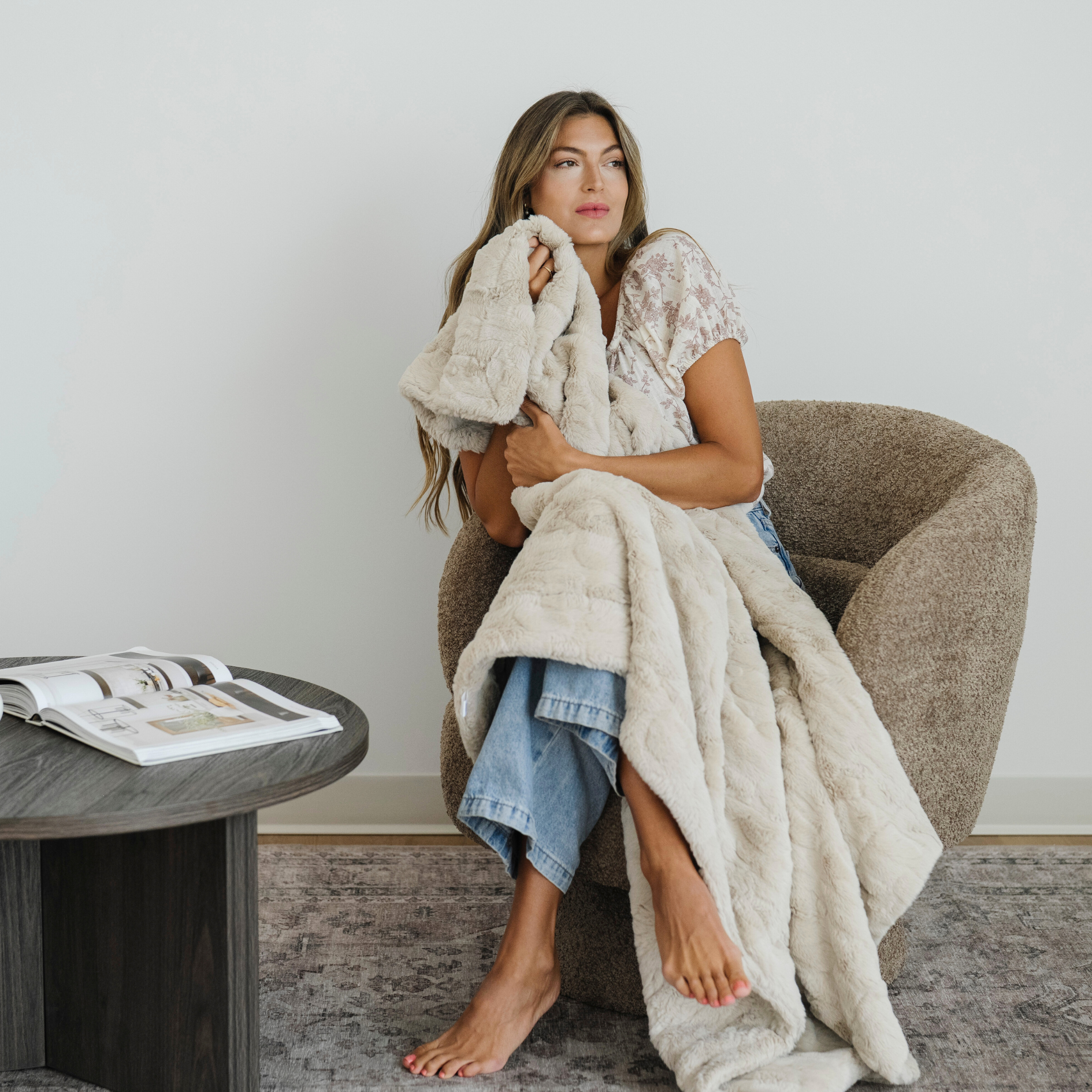 PATTERNED FAUX FUR XL THROW BLANKETS in - photo