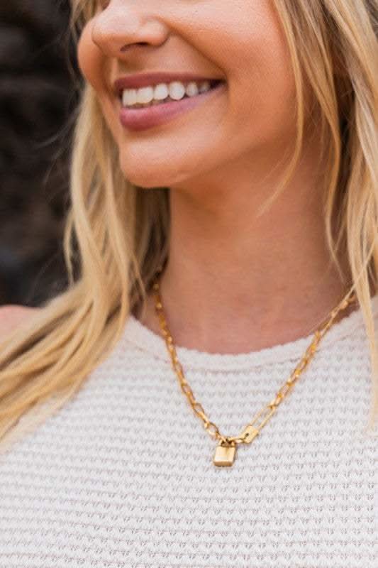 18k Gold-Plated Stainless Steel Lock & Clip Chain Necklace in - photo