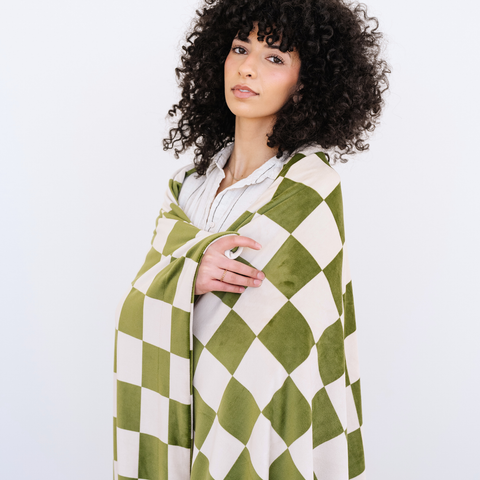 MINKY STRETCH XL THROW BLANKETS in - photo