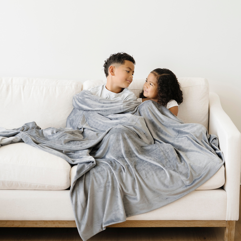 MINKY STRETCH THROW BLANKETS in Charcoal - photo
