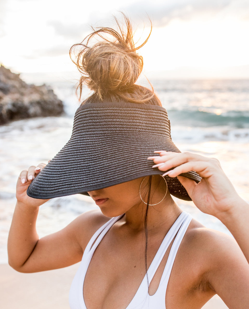 Foldable Wide Brim Bow Visor in - Sun Visor photo