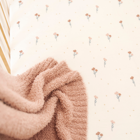 MINKY STRETCH LUXE CRIB SHEETS in Floral - photo