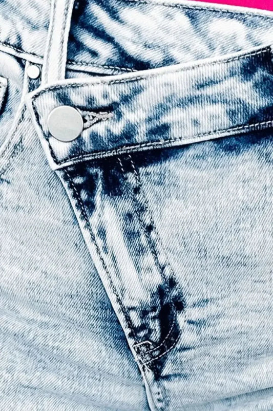 Raw Hem Buttoned Denim Shorts with Pockets in - photo