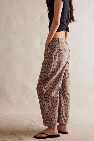 Stacy Wide Leg Jeans with Pockets