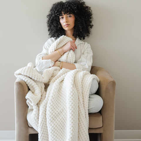 Saranoni Waffle Knit XL Throw Blankets in - photo