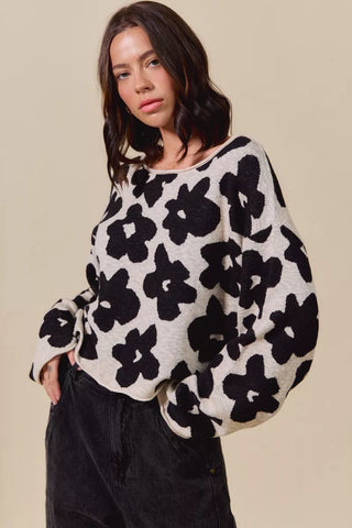 SO ME Loose Fit Flower Lightweight Sweater Top in - photo