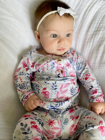 Newborn Outfit, Baby Outfit, Baby Girl Coming Home Outfit - Bloom in - Onesies photo