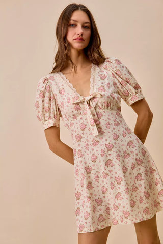 SO ME Floral Lace Trimed Short Sleeves Mini Dress in - photo