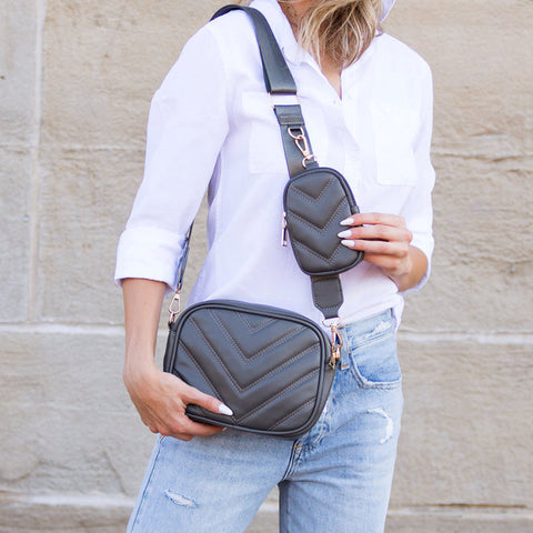 Elsie Quilted Crossbody in - photo