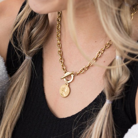 Coin Accent Chain Necklace in - photo