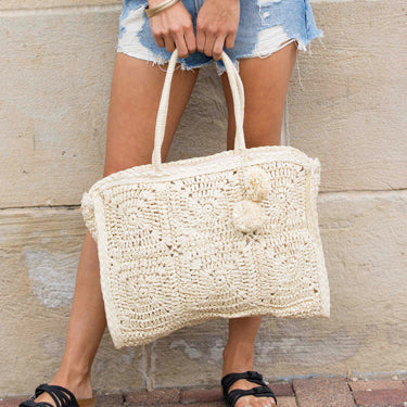 Straw Traveler Tote in - photo