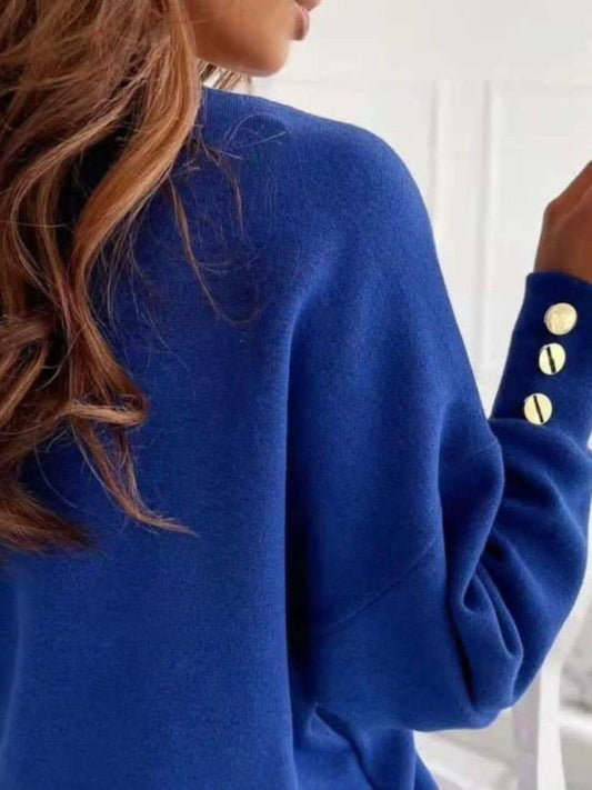 Maya V-Neck Sweatshirt in - photo
