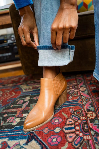 Judy Blue Mid Rise Thermal Bootcut Jeans in - photo